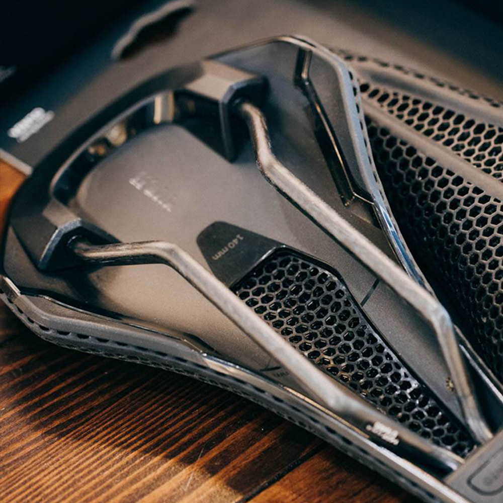 Fizik Vento Argo Adaptive 3D P - огляд і ціна Mtb Saddle Lightweight